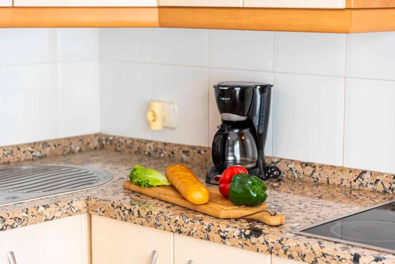 17 Los Cristianos Central By The Beach ,Wifi Arona  Extérieur photo